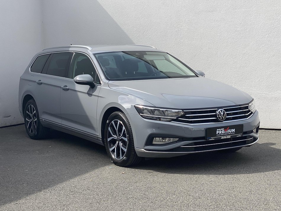 Volkswagen Passat 2.0 TDi Elegance