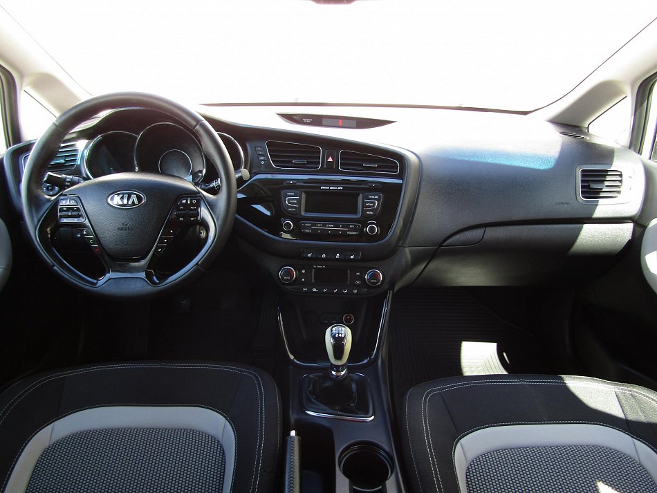 Kia Ceed 1.6 GDI 