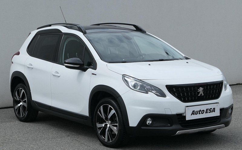 Peugeot 2008 1.2PT 