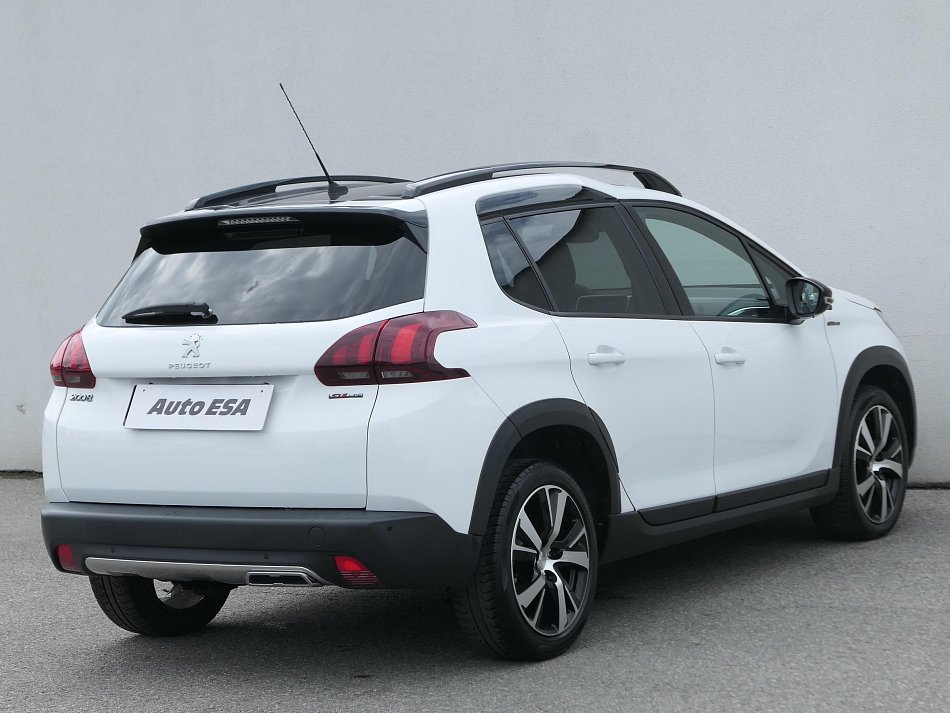 Peugeot 2008 1.2PT 