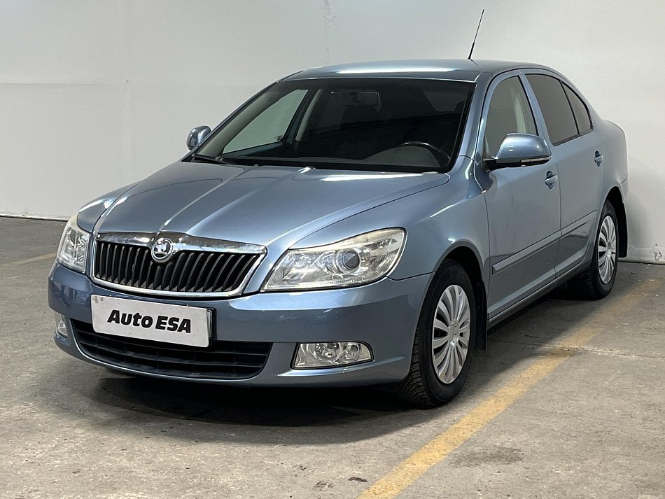 Škoda Octavia II 1.6i Elegance