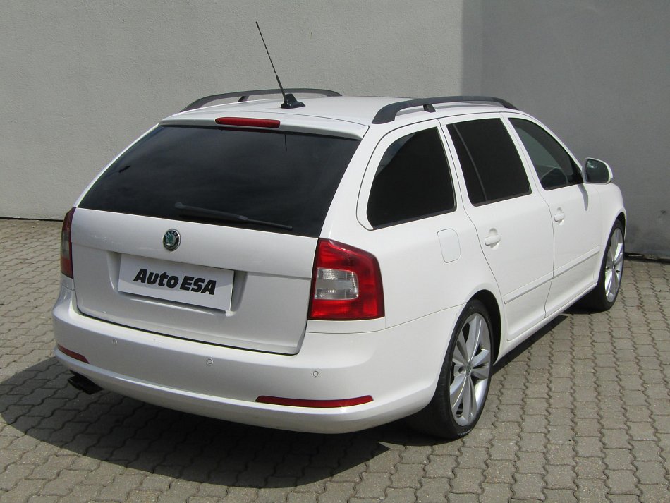 Škoda Octavia II 2.0 TFSi RS