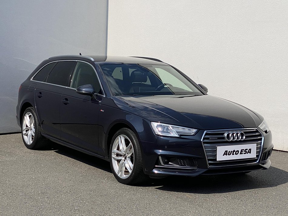 Audi A4 2.0 TDi S-line quattro