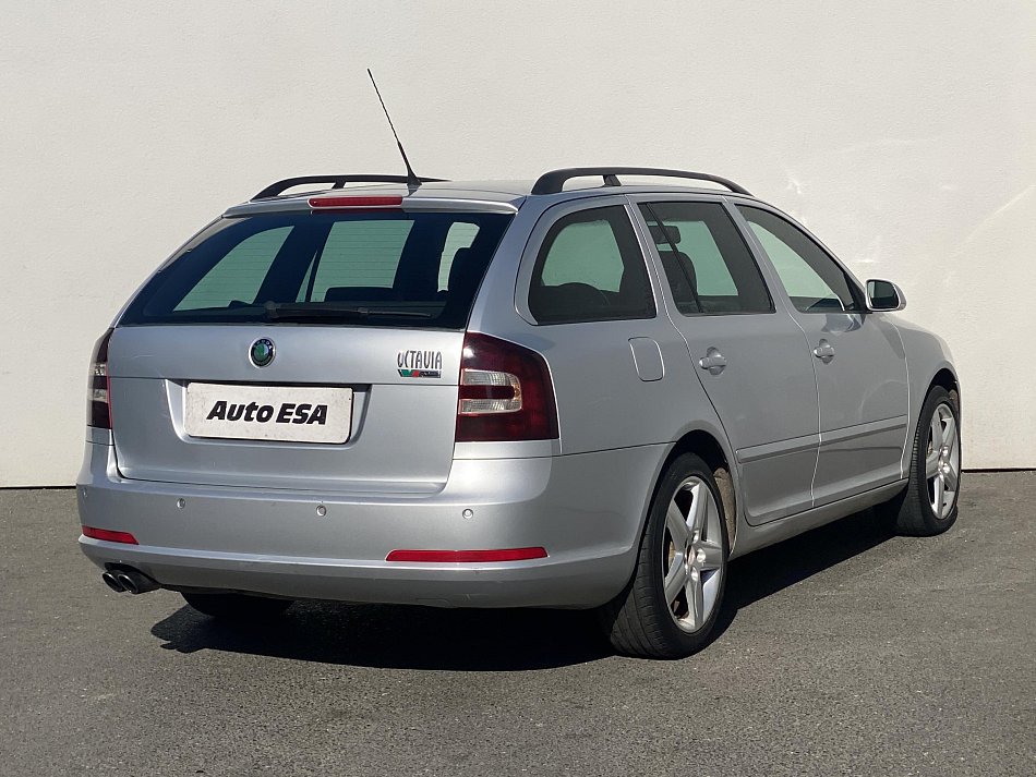 Škoda Octavia II 2.0 TDi RS