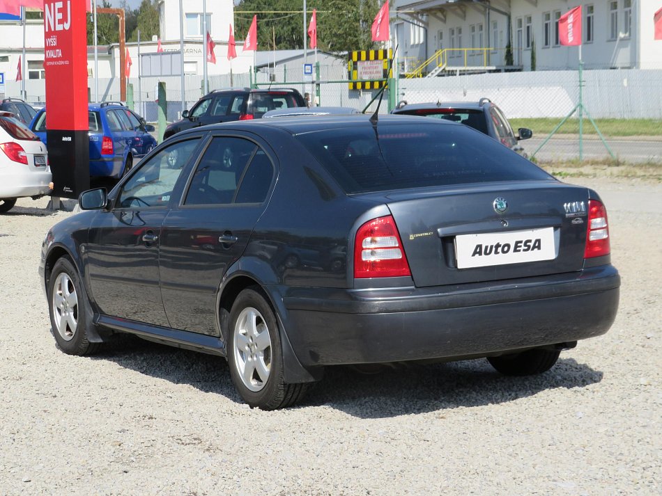 Škoda Octavia 1.6 i 