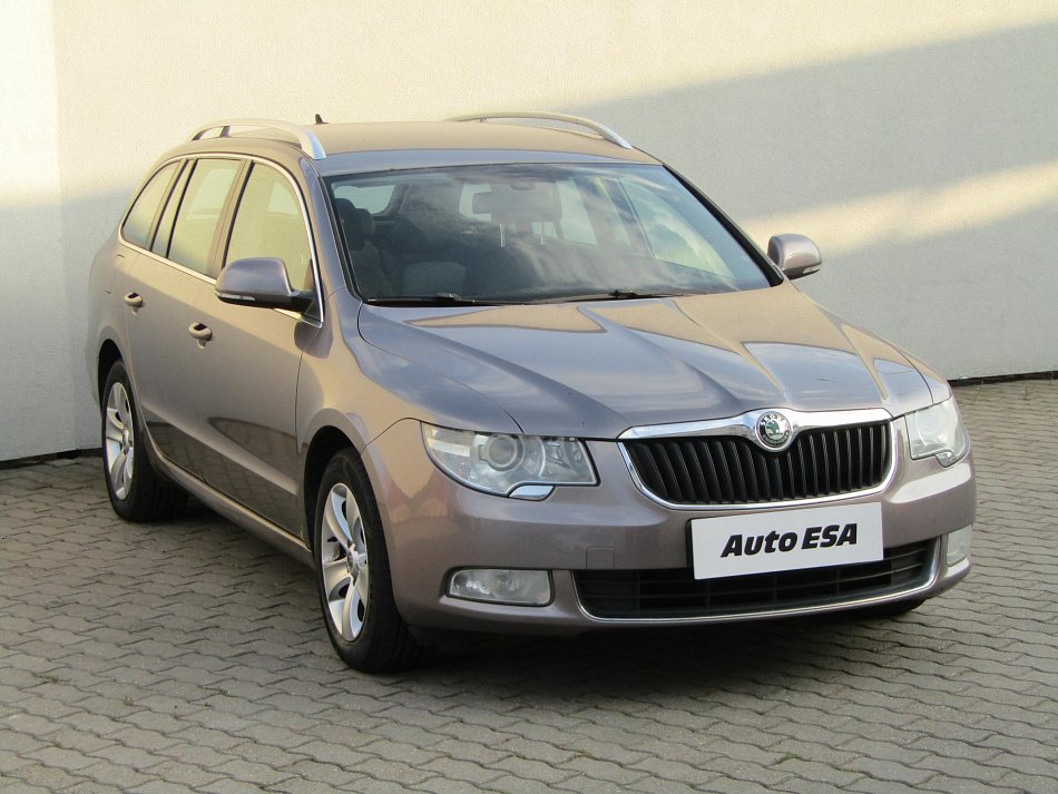 Škoda Superb II 2.0 TDi Ambition