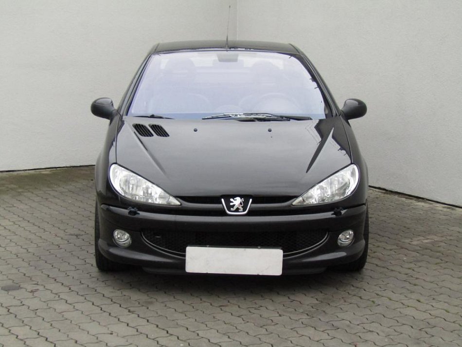 Peugeot 206 2.0 i  CC