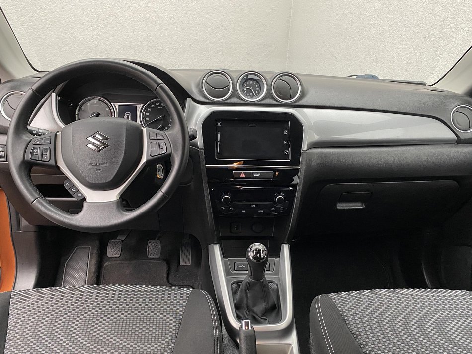 Suzuki Vitara 1.6 VVT Premium