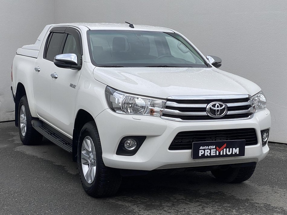 Toyota Hilux 2.4 D-4D  4X4