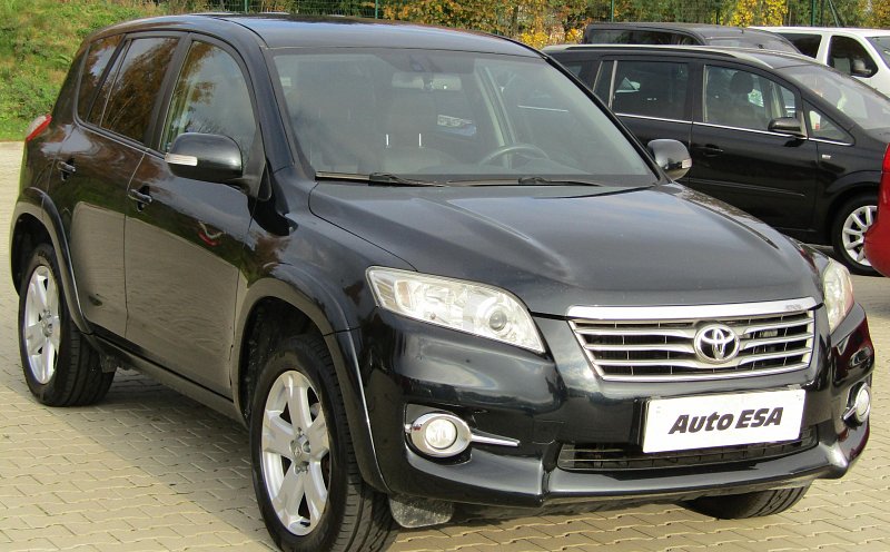 Toyota RAV4 2.2 d 