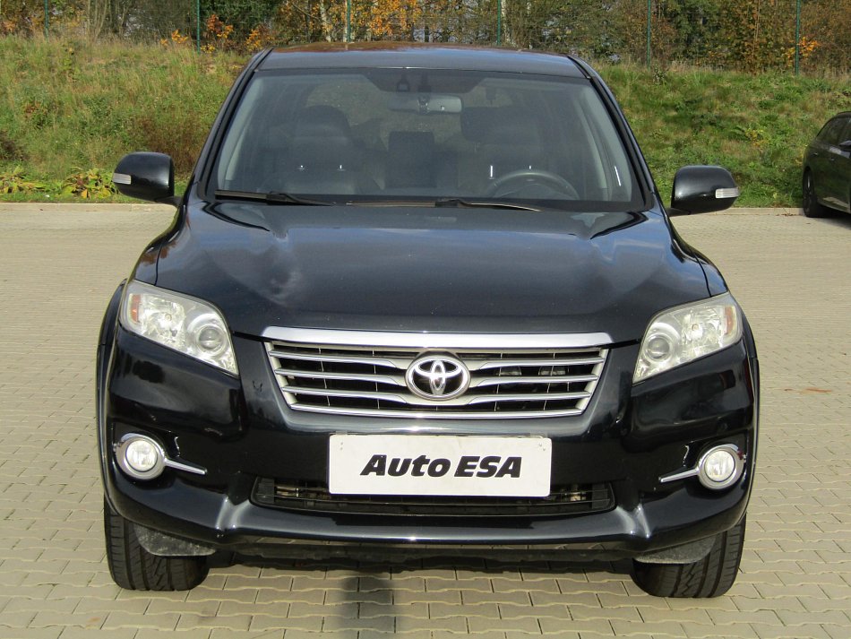 Toyota RAV4 2.2 d 