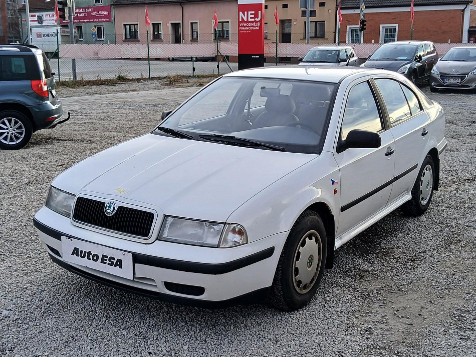 Škoda Octavia 1.6 i 