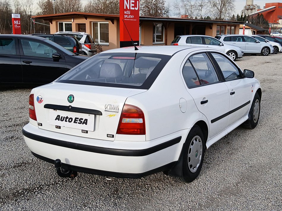 Škoda Octavia 1.6 i 