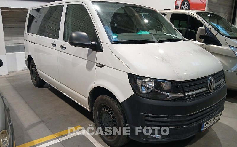 Volkswagen Transporter 2.0TDi  9míst