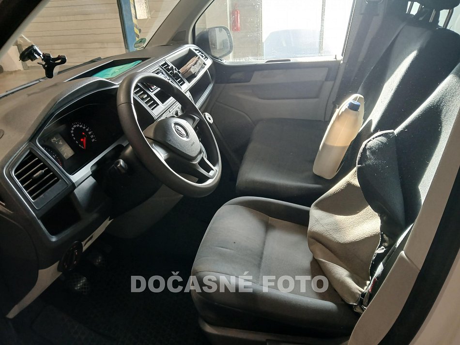 Volkswagen Transporter 2.0TDi  9míst