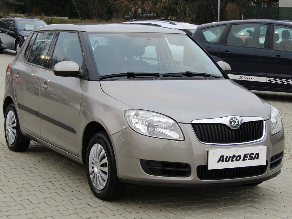 Škoda Fabia II 1.4 16V Ambiente