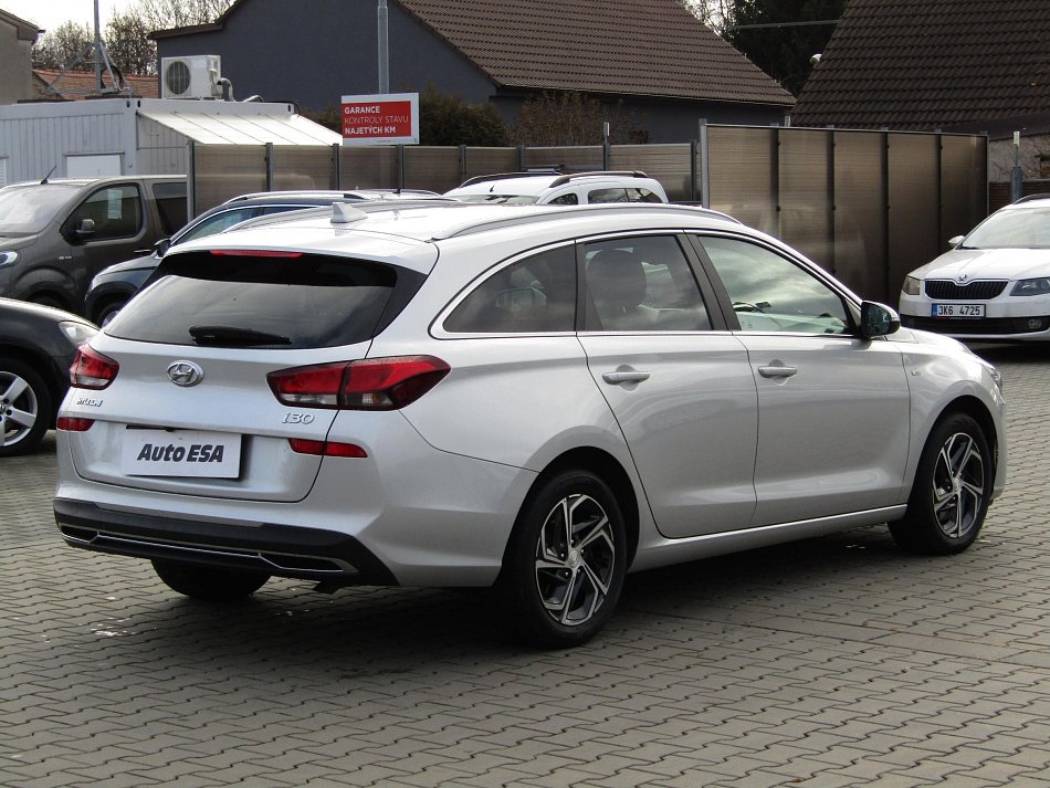 Hyundai I30 1.5T-GDi 