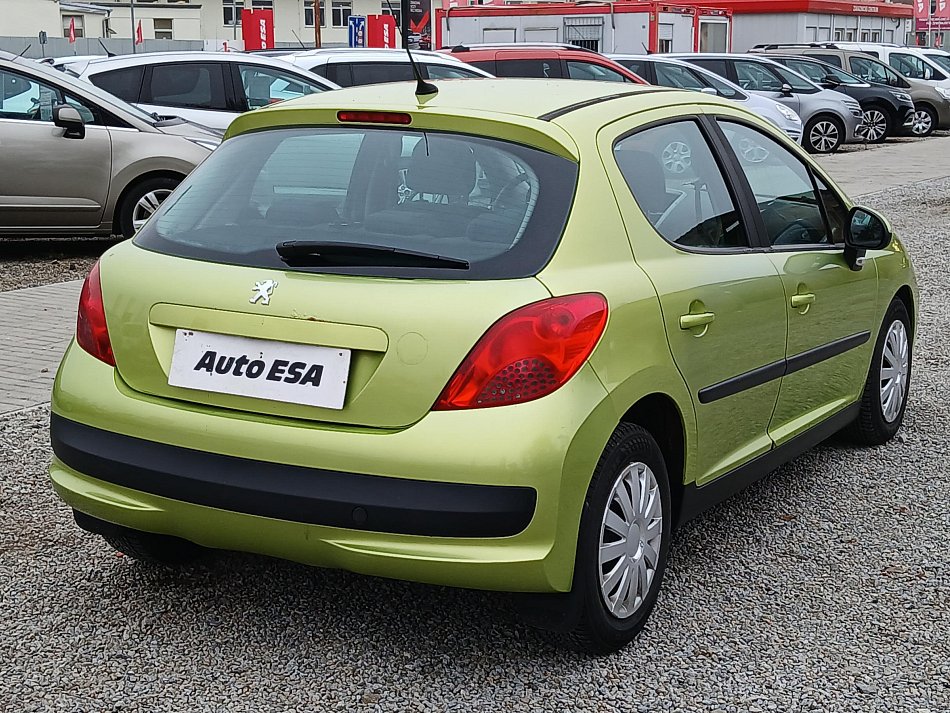 Peugeot 207 1.4i 