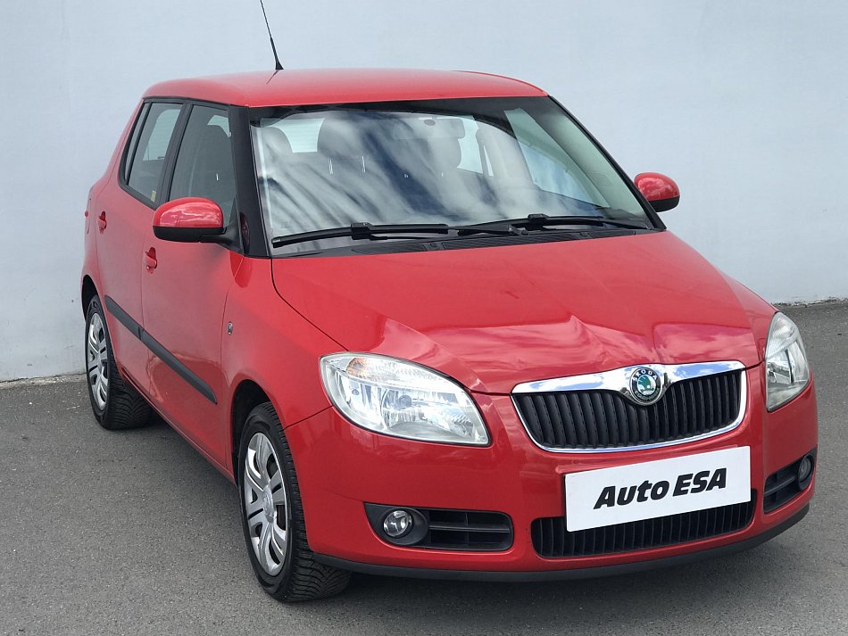 Škoda Fabia II 1.2 HTP Sport