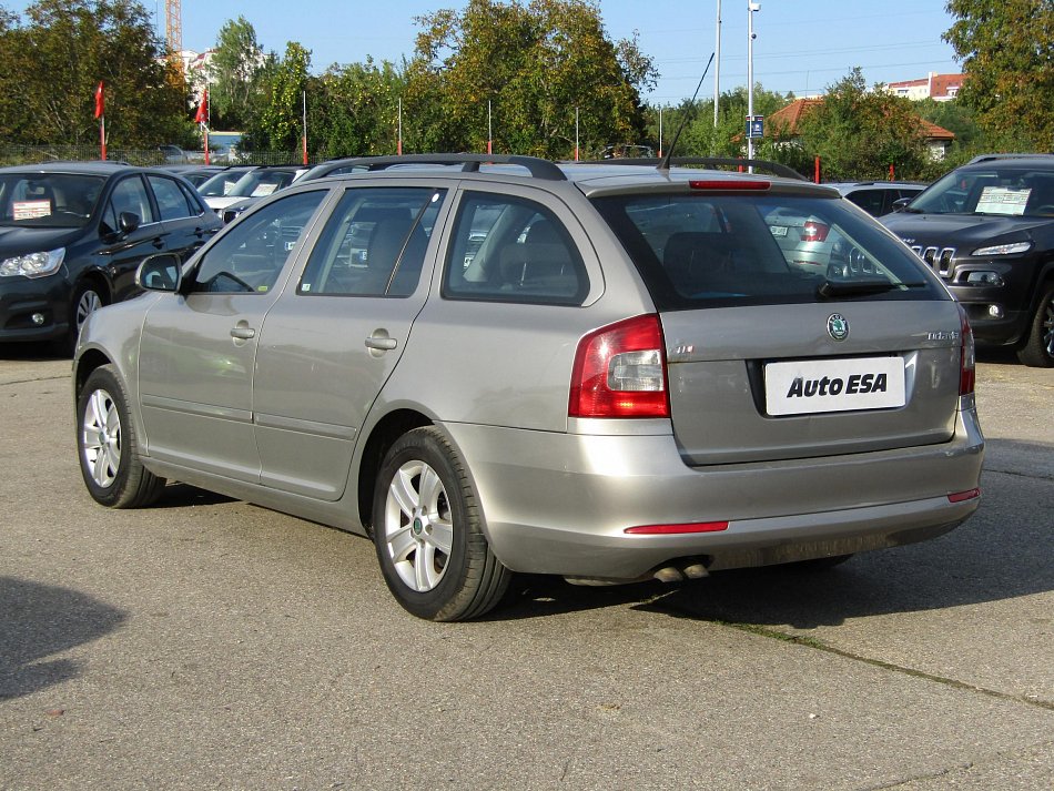 Škoda Octavia II 2.0TDi Ambiente