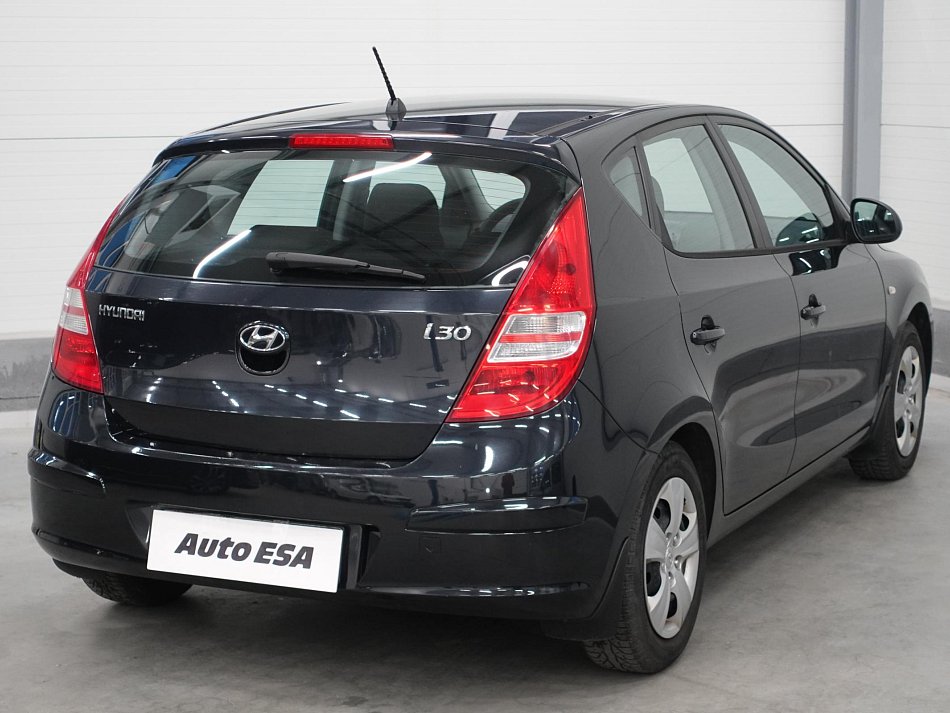 Hyundai I30 1.4 i 