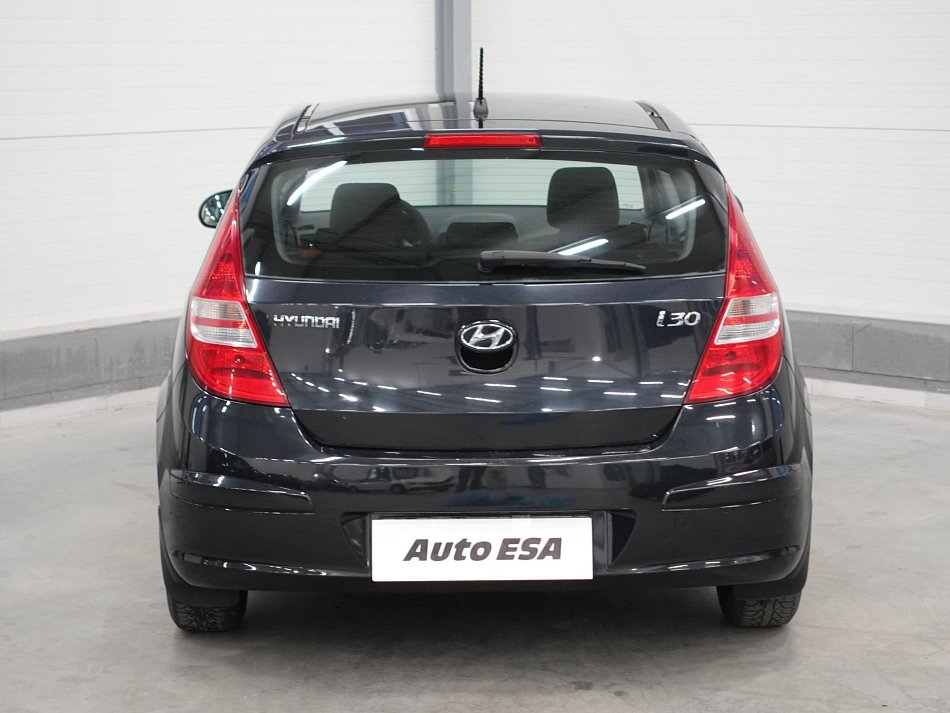 Hyundai I30 1.4 i 