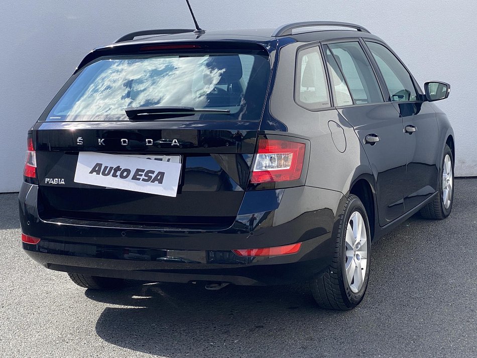 Škoda Fabia III 1.0 TSi Ambition