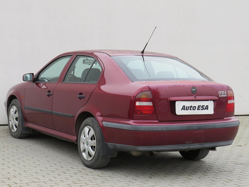 Škoda Octavia 1.6i 