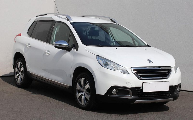 Peugeot 2008 1.2PT 