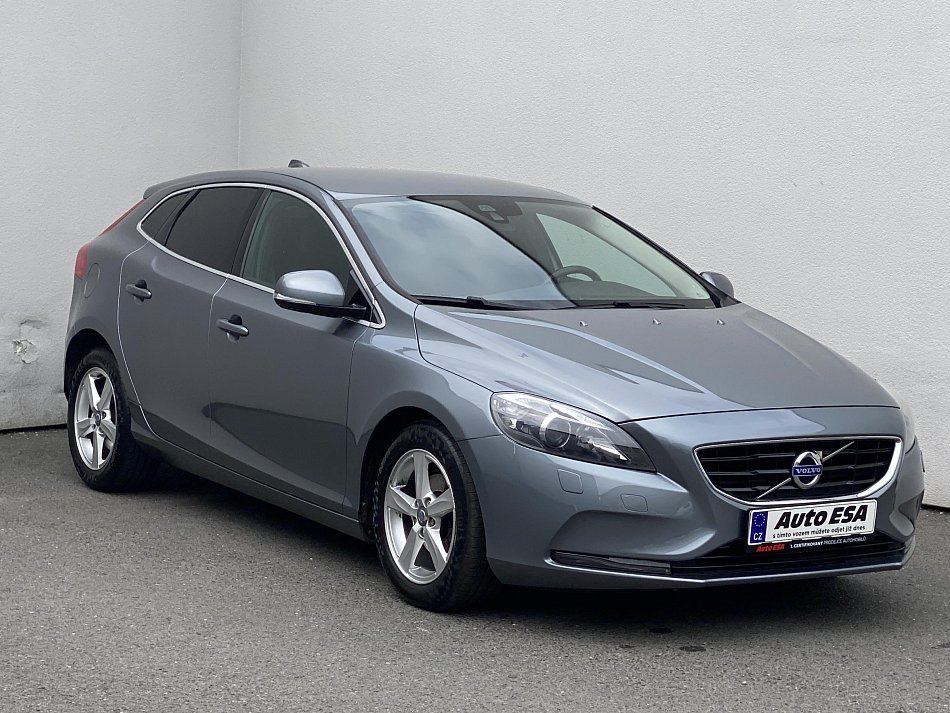 Volvo V40 1.6 D2 Momentum