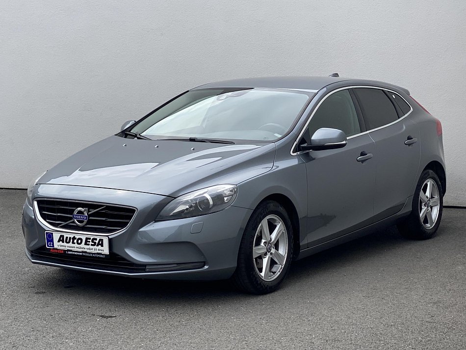 Volvo V40 1.6 D2 Momentum