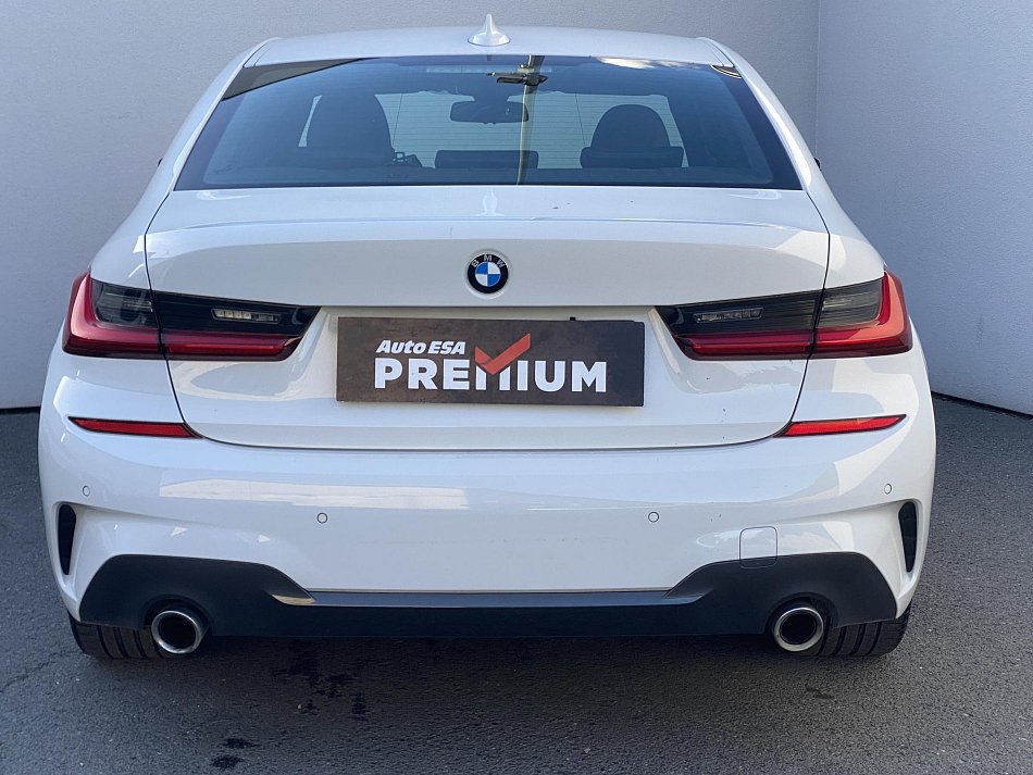 BMW Řada 3 2.0 i M Sport 330 i xDrive