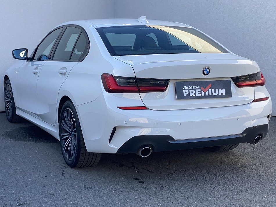 BMW Řada 3 2.0 i M Sport 330 i xDrive