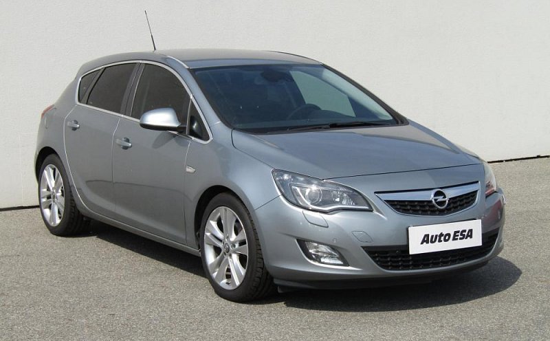 Opel Astra 1.6 i 