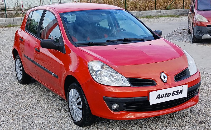 Renault Clio 1.2i 