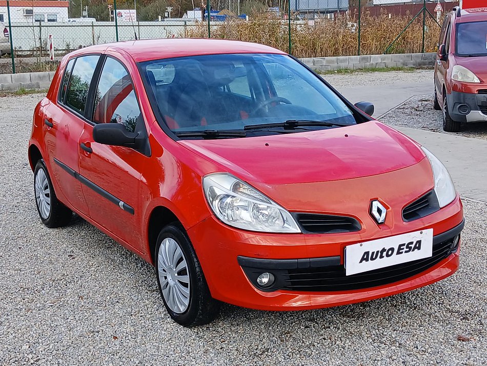 Renault Clio 1.2i 