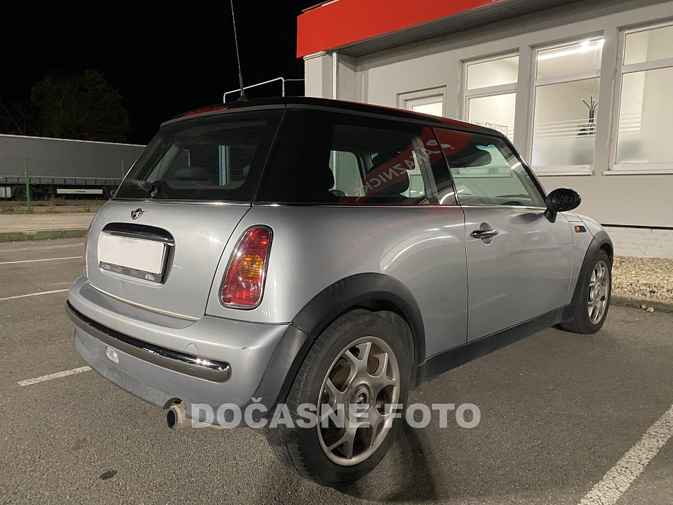 Mini Cooper 1.6i 