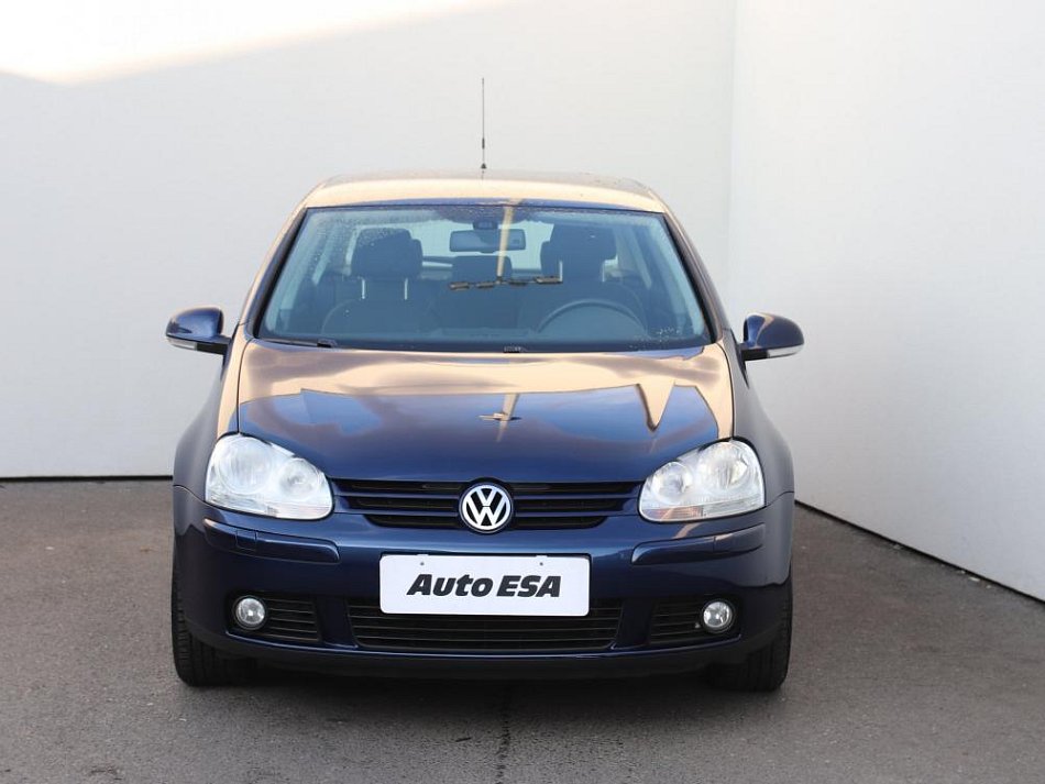 Volkswagen Golf 1.6 FSI 