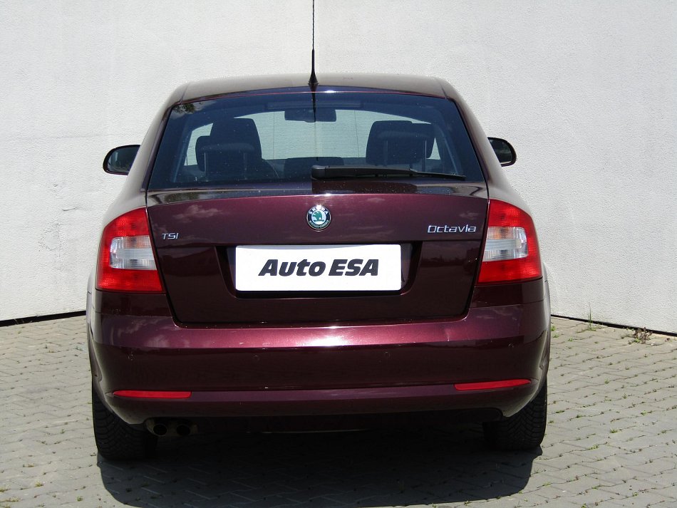 Škoda Octavia II 1.4 TSI Elegance