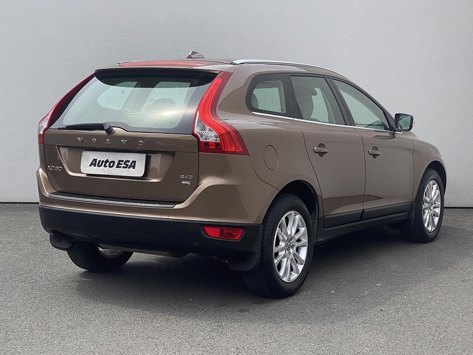 Volvo XC60 2.4 D Summum