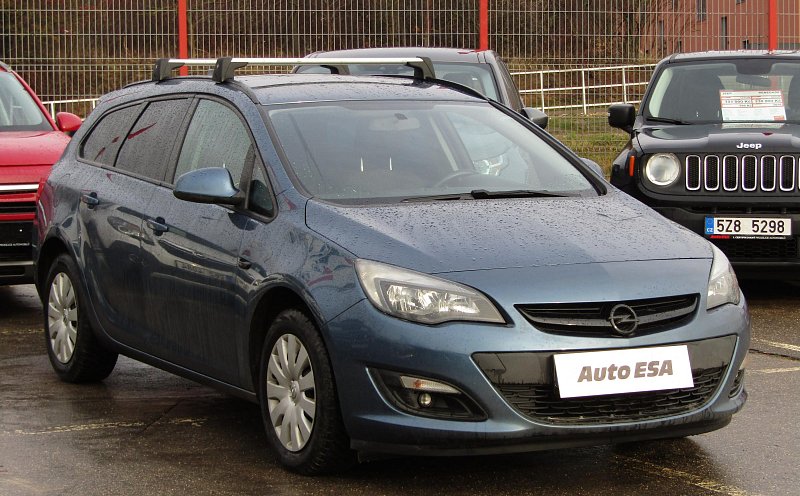 Opel Astra 1.6CDTi 