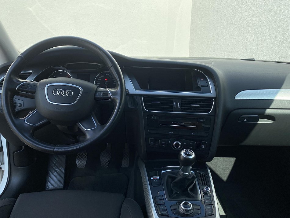 Audi A4 2.0 TDi 