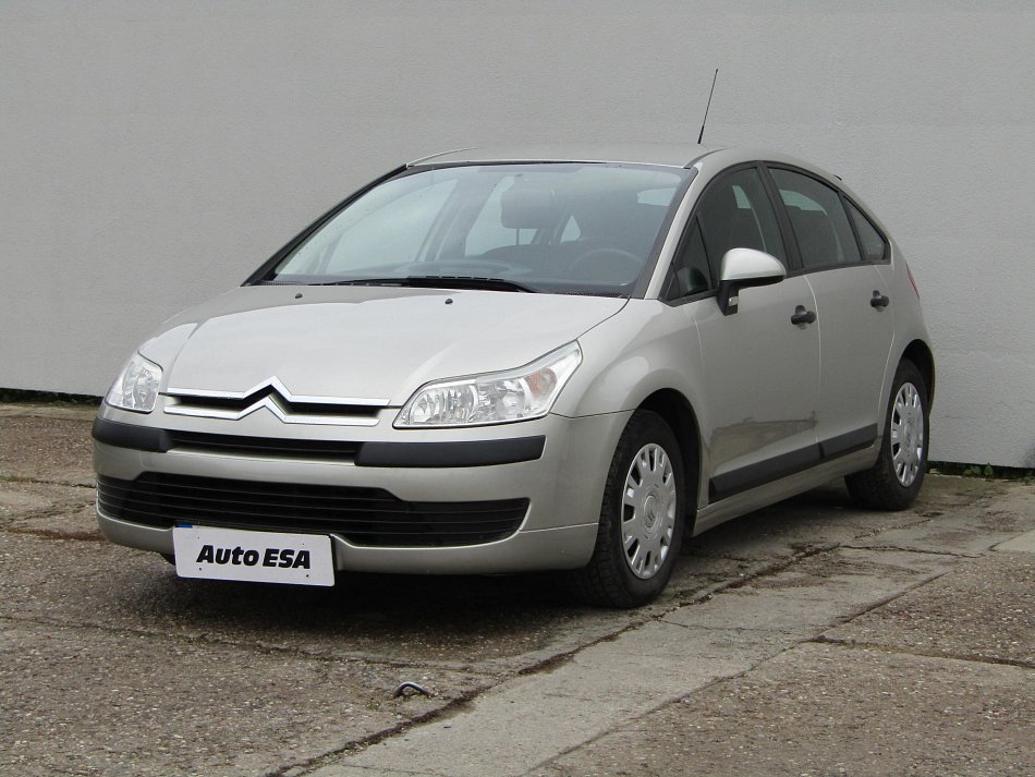 Citroën C4 1.4i 