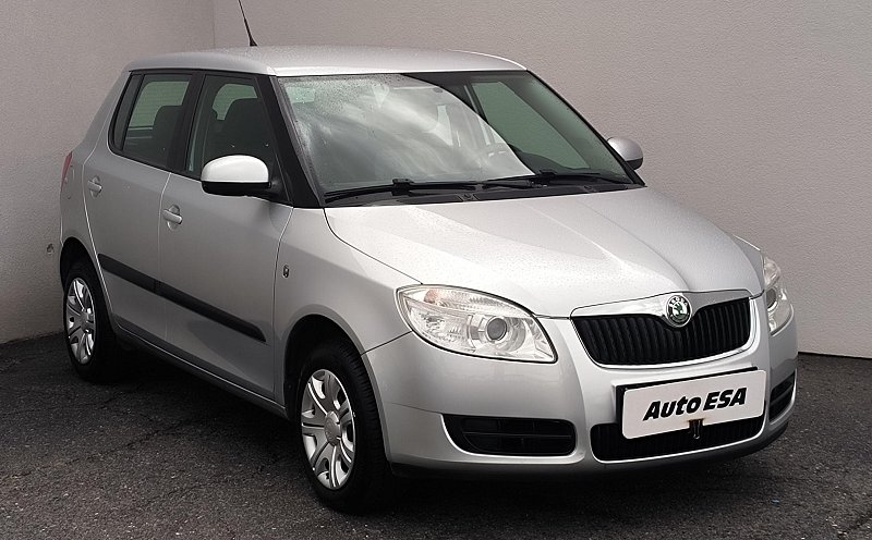 Škoda Fabia II 1.6 16V Ambition