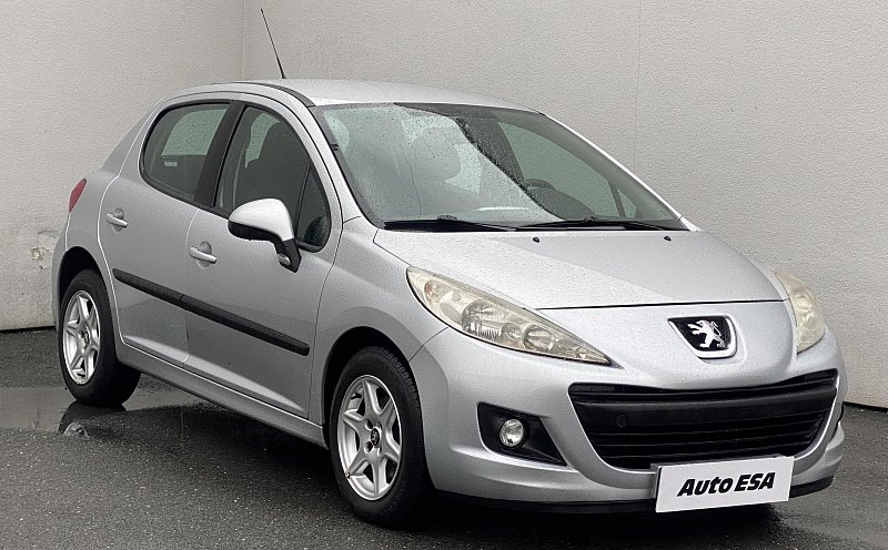 Peugeot 207 1.4 i 