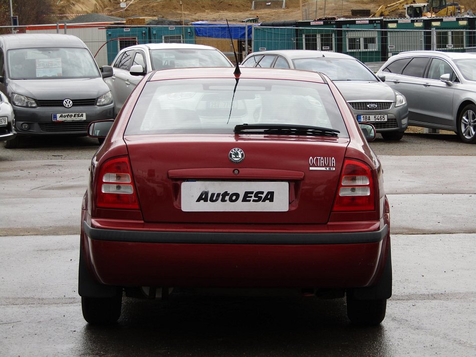 Škoda Octavia 1.6i Ambition