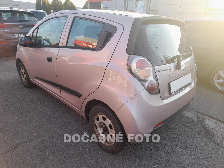 Chevrolet Spark 1.0 i 