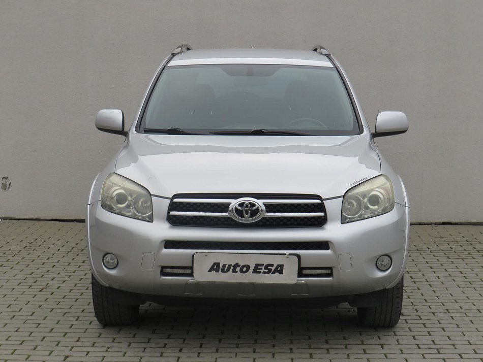 Toyota RAV4 2.2 D  4x4