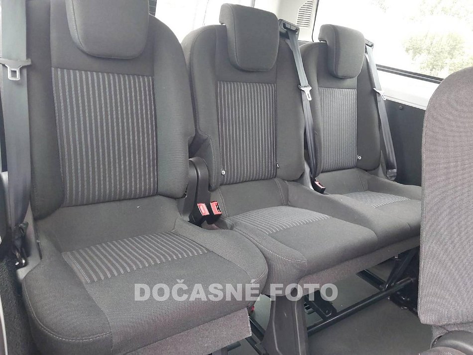 Ford Transit Custom 2.2TDCi Trend L2 9míst