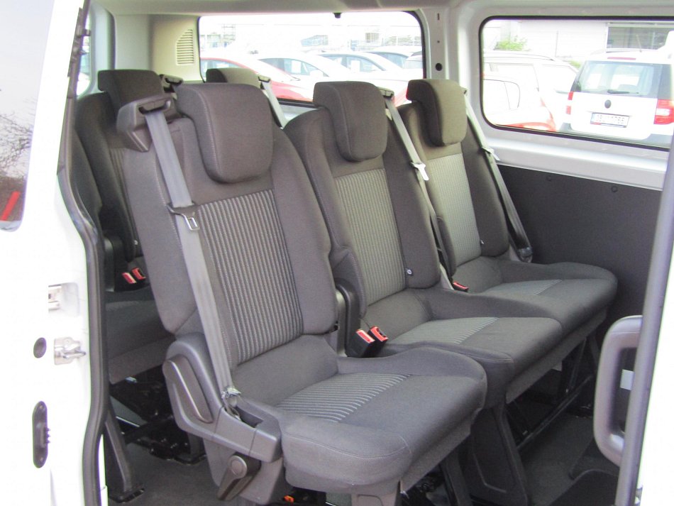 Ford Transit Custom 2.2TDCi Trend L2 9míst